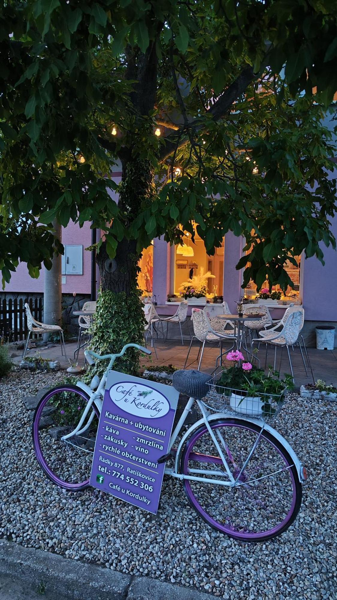 Apartman Cafe U Kordulky Ratiskovice Dış mekan fotoğraf