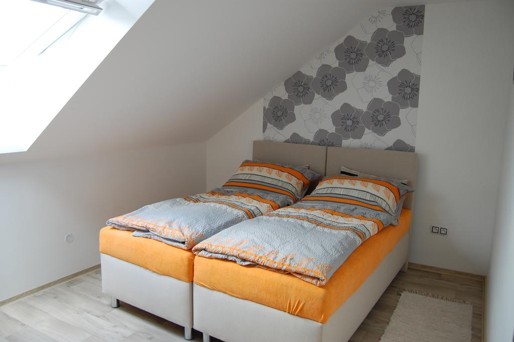 Apartman Cafe U Kordulky Ratiskovice Dış mekan fotoğraf